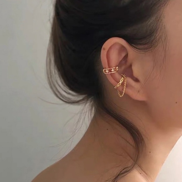 Star Chain and Tassel Minimalist Gold Cuff Earrings - Picture 4 of 7